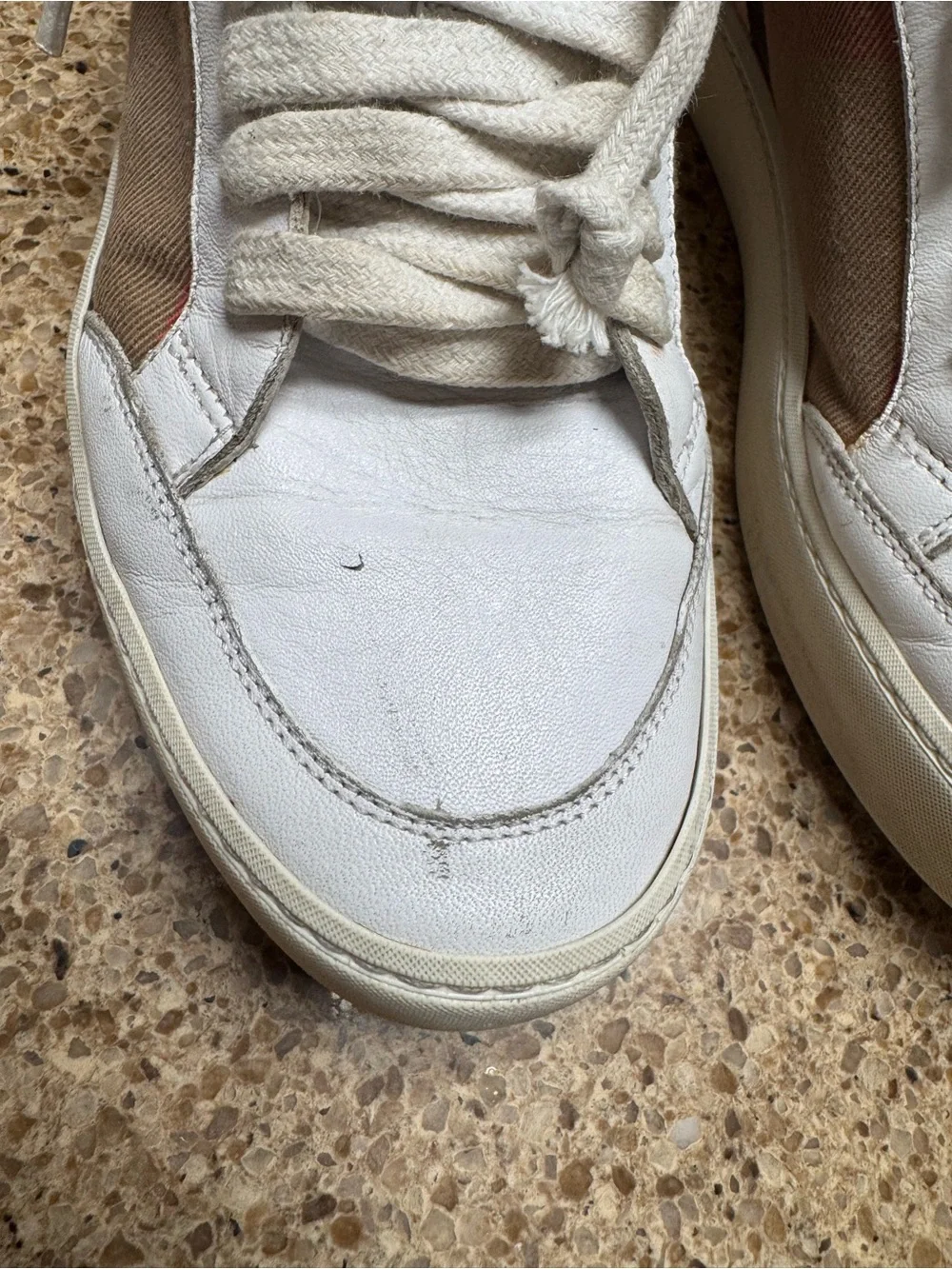 Burberry Tan Check & White Low-Top Sneakers for Men